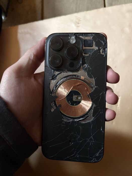 Iphone 14 pro сатылады