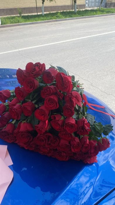 Гүл шоқтары сатылымда