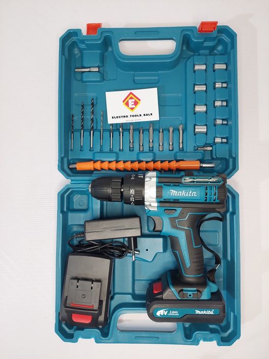 Ударный аккумуляторный шуруповерт MAKITA 48 v с набором.  Shurupavyort