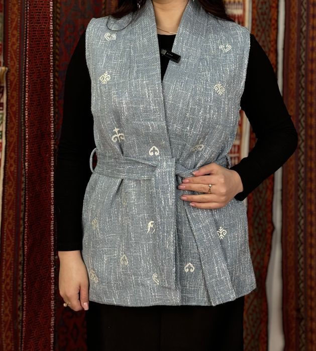 Национальные жилетки