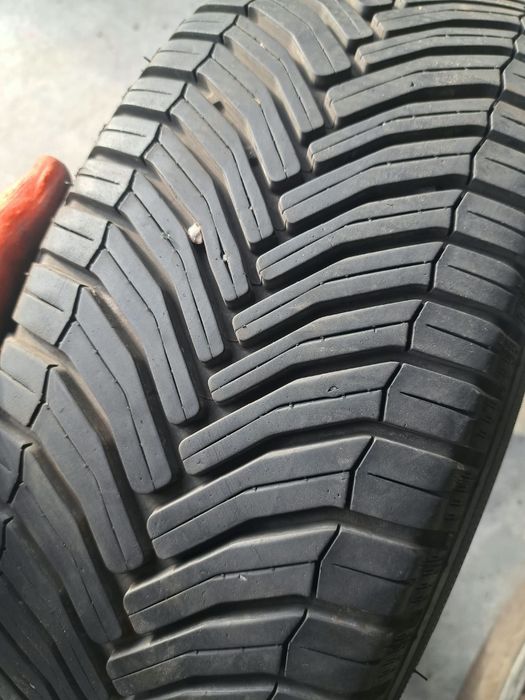 2 anvelope Cross Climate 195 60 r15 Michelin