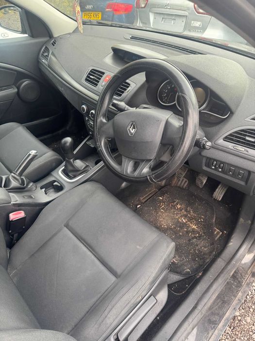 Dezmembrari Megane 3 1.6 benzină cod K4M848