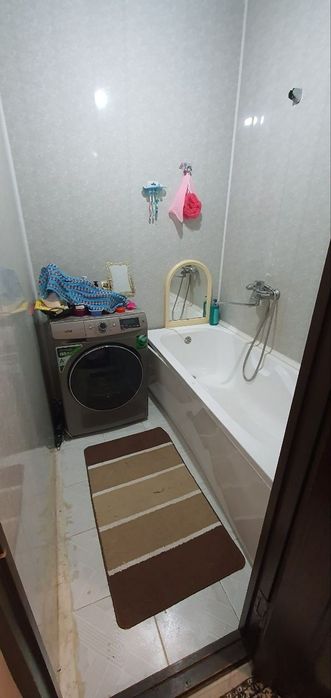 Чилонзчилонзор метрони йонида ижарага боллар кояман