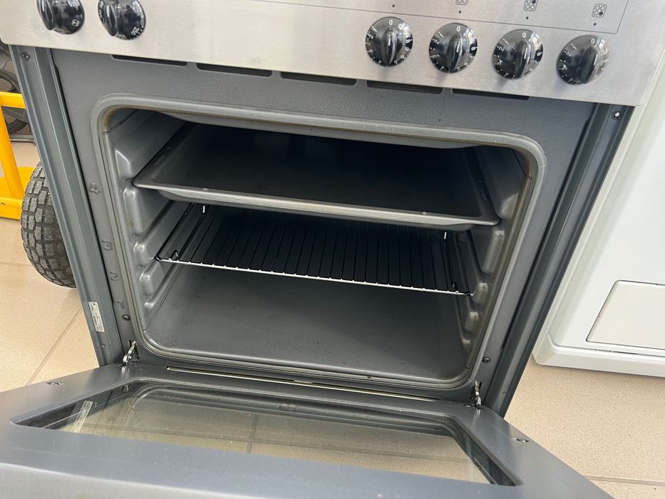 NEFF Mega 1329- инокс,фурна с котлони за вграждане