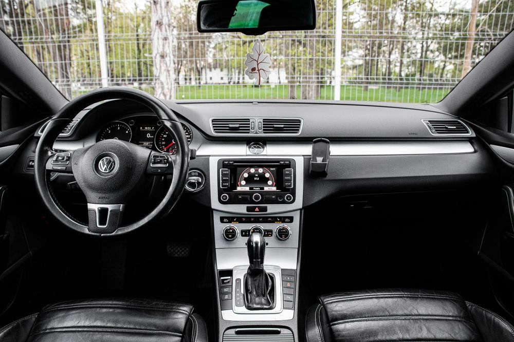 Vând Volkswagen passat Cc 2013/ Cutie automată/ 2.0 Diesel/ 170 Cp