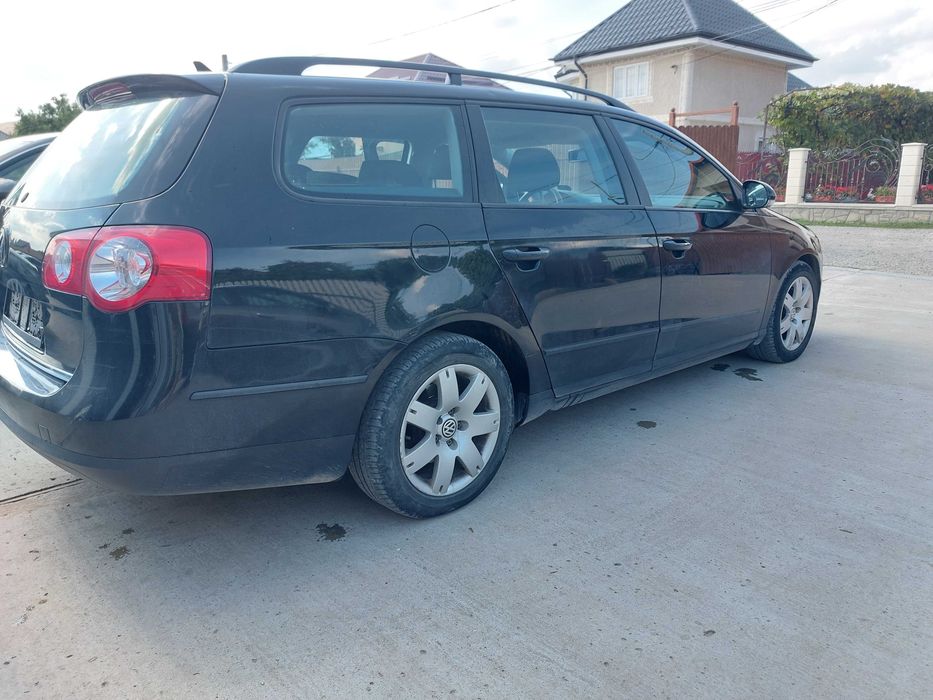 Capota fata - Piese Volkswagen Passat B6 Negru cod culoare L041 motorizare 2.0 TDI EURO 5 125 KW 170 CP CBBB cutie manuala 6+1 trepte KXZ