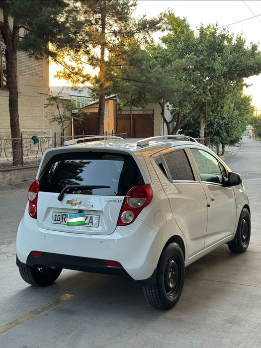 Spark 2022 avtomat elegant+
