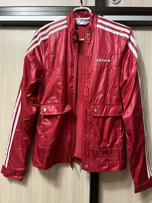 Дамско яке NIKE , Червено пролетно яке Adids,Дънкови якета