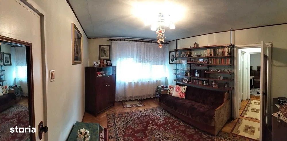 Semicentral - Vanzare apartament 2 camere - Str. Libertatii — fotografia 1