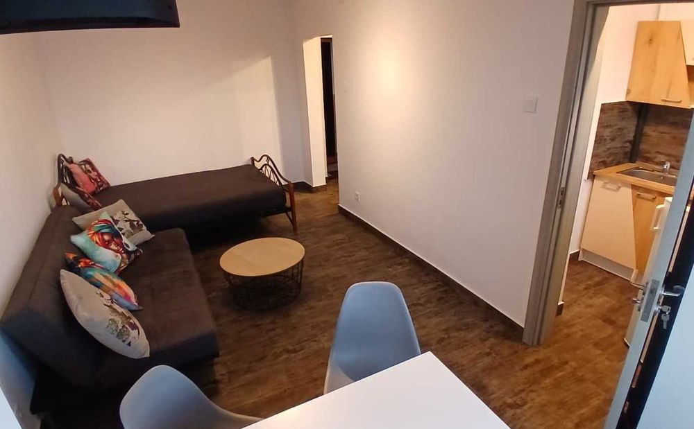 Inchiriez Apartament 1 camera (Proprietar), Amenajata - Premium, Arad- Cartier Micalaca, zona: Miorita-Abrud