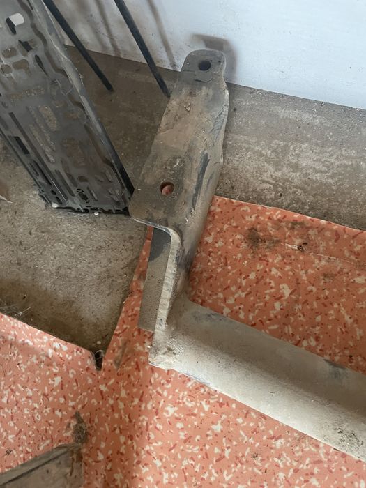 Фаркоп для машины