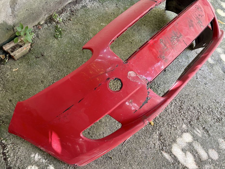 Подарявам предна броня Fiat grande punto 2005-2012