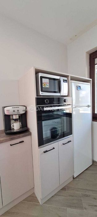 Двуетажна къща в Кошарица – напълно обновена и готова за нанасяне!