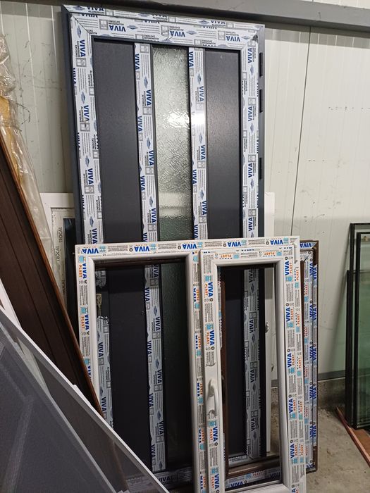 Алуминиеви врати