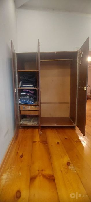 Срочно продается шкаф