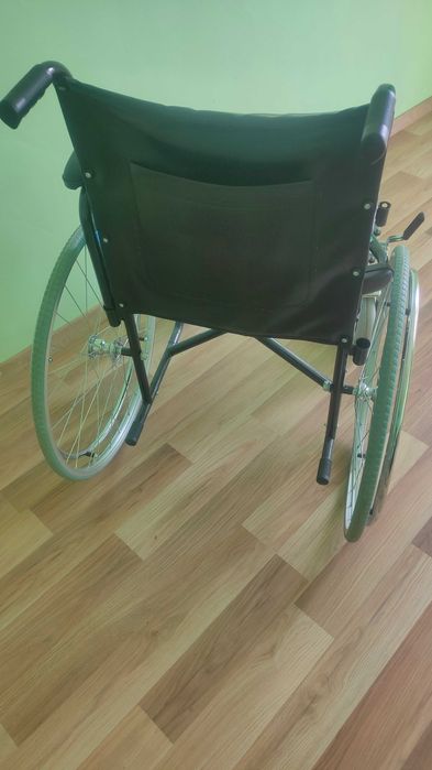 Инвалиден стол нов