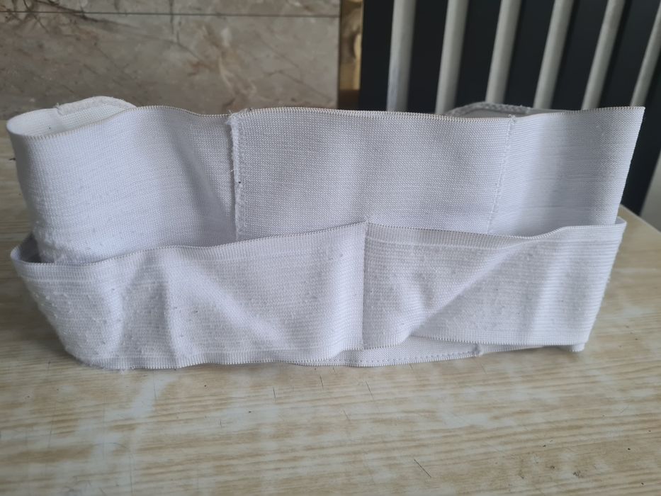 Бандаж. Бинт медицинский эластичный, ленточный