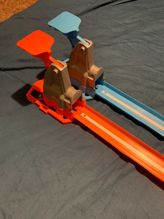 HOTWEELS трек для двух машинок , игрушки