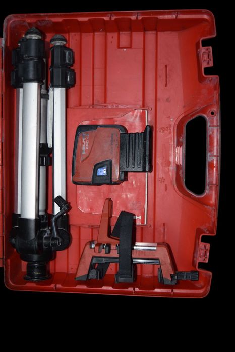 Nivel laser Hilti PMC 46 cu trepied și accesorii