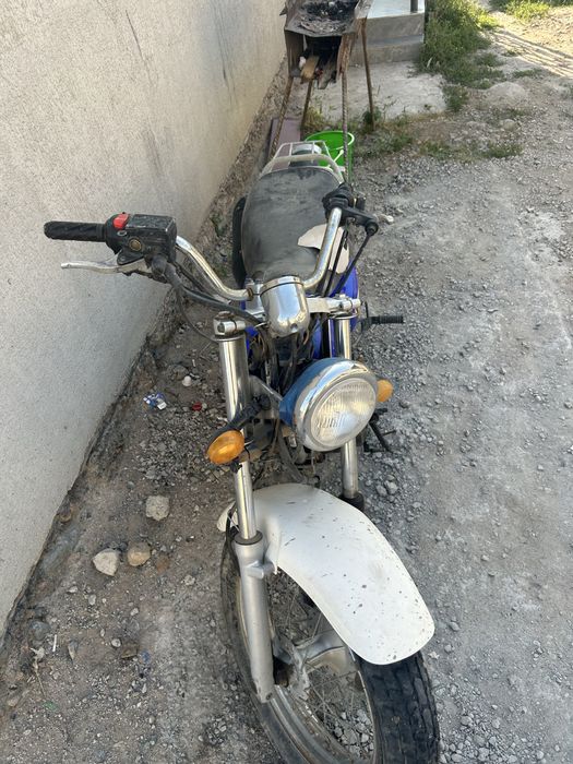 Мотоцикл 250 куб чоппер