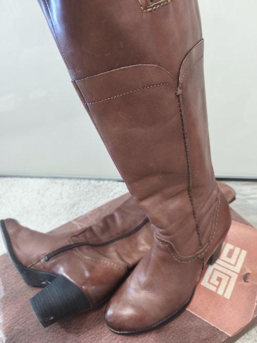 Кожени ботуши Frèche