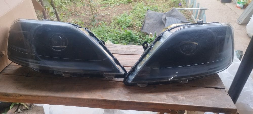 фары передние Ларгус
