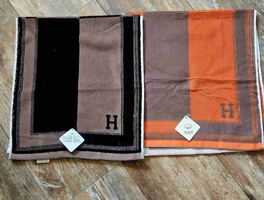 Хавлии в 2 цвята  Hermes