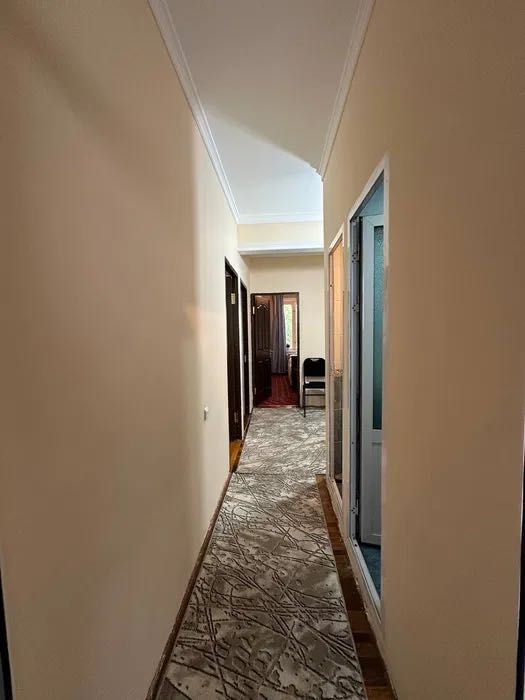 3-комнатная кв-ра 68 м² — м-в Чимбай, Алмазарский р-н, ВузГородок