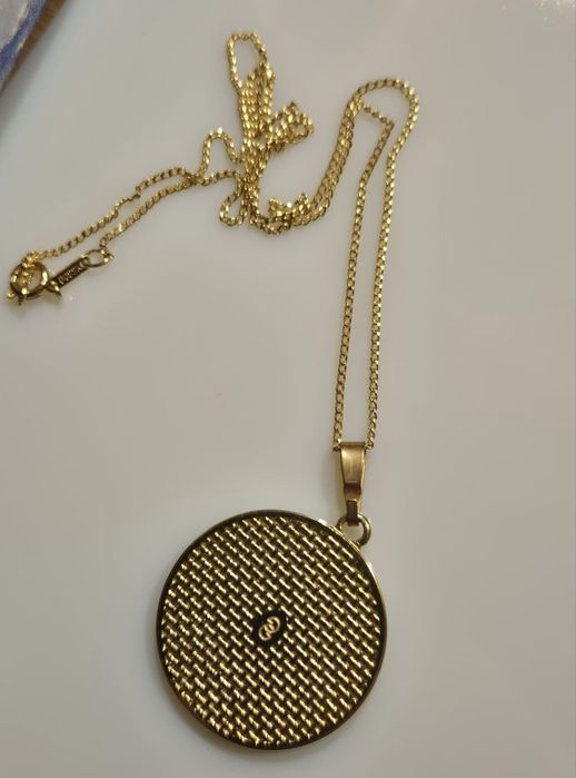 Медальон "птица на щастието"