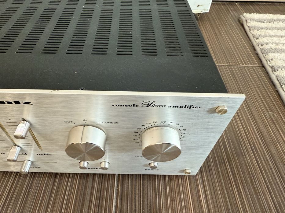 Marantz 1090 Качествен стерео усилвател