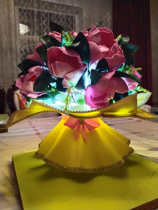 Продается светильник