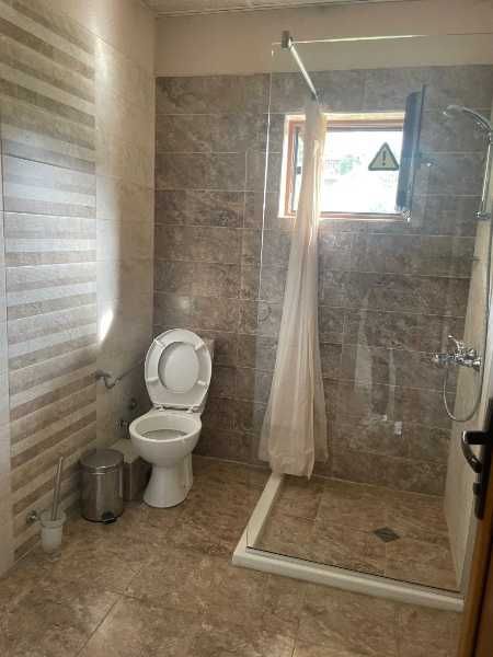 Продава се Хотел в Лъки - 995 кв.м за 392 €/кв.м - Снимка #1