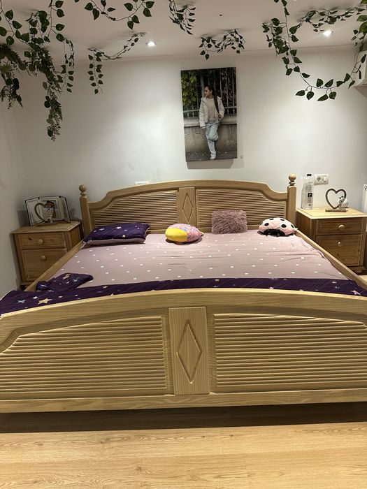 Pat lemn masiv cu saltea