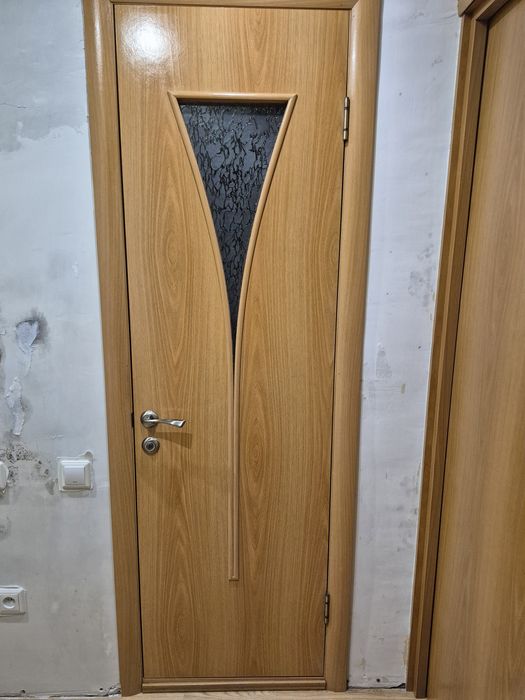 Продам бу межкомнатные двери