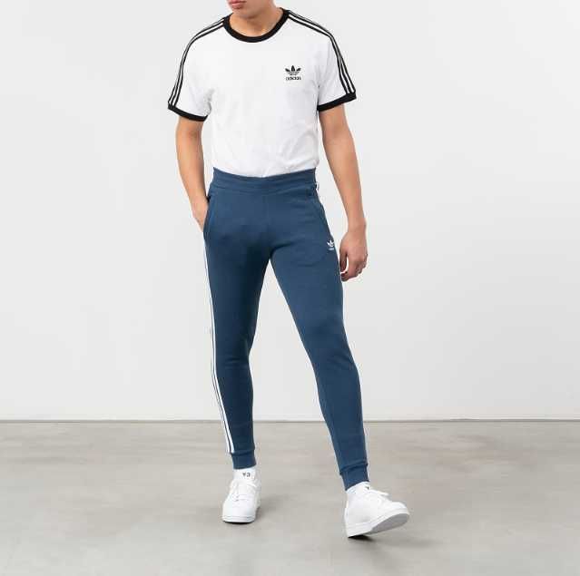Мъжка долница Adidas Originals S - нова