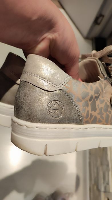 Ортопедични дамски обувки  REMONTE