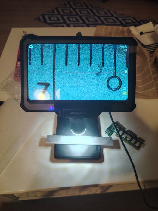 Microscop display 7" 1200X