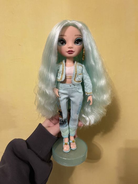 Продам новых кукол