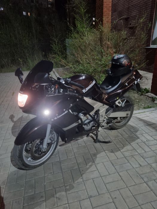 Продам Кawasaki Ninja zzr600