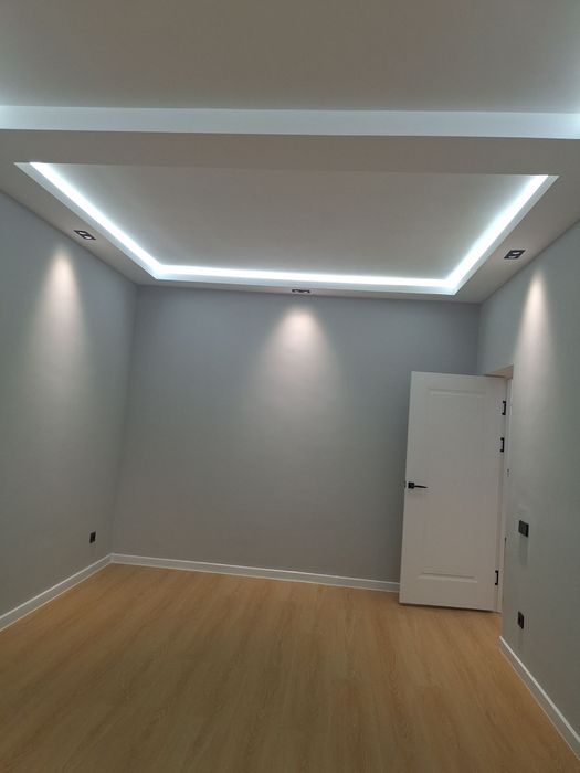 Продаётся квартира чирчик центр 9 школа