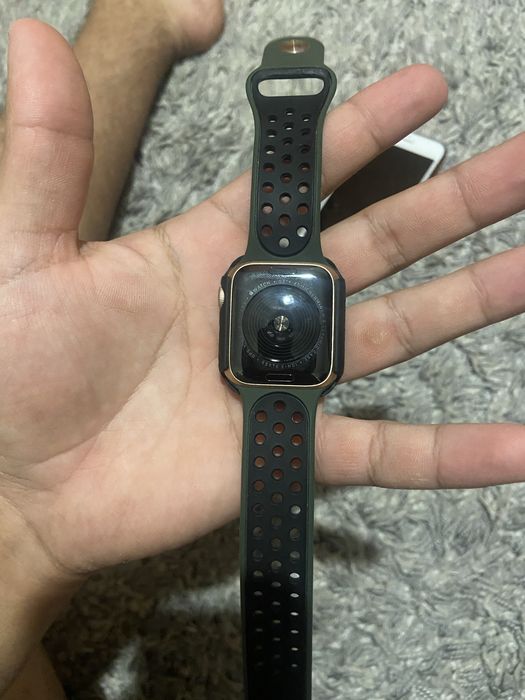 Продам Apple wath se 40mm