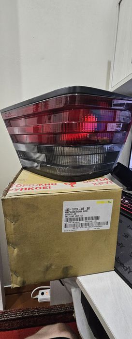 Фонарь задний левый w124