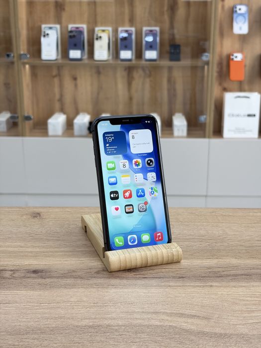 iPhone 11 128 gb 100% | iStatus Store