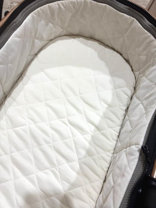 Детская коляска.