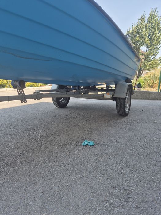 Лодка Варан +колесар