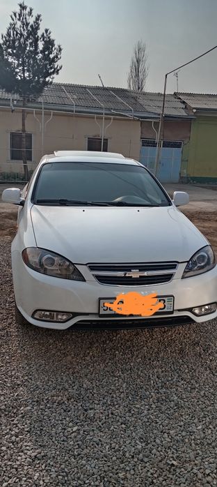 Varyantga Gentra 3 pozitsiya sotiladi