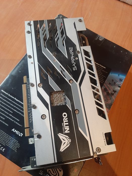 Видеокарта Saphire Radeon RX570