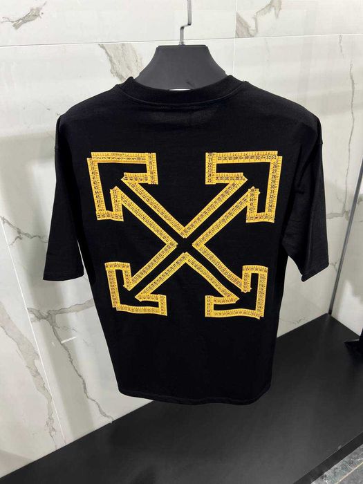 Off White тениски