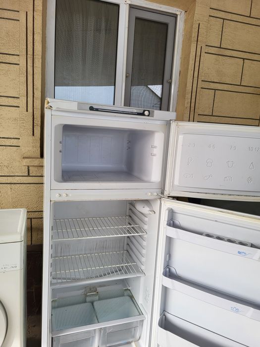 Холодильник Индезит