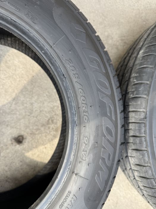 Шины б/у 205/60 R16